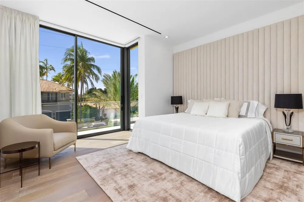 68 ISLA BAHIA DRIVE Fort Lauderdale, FL 33316
