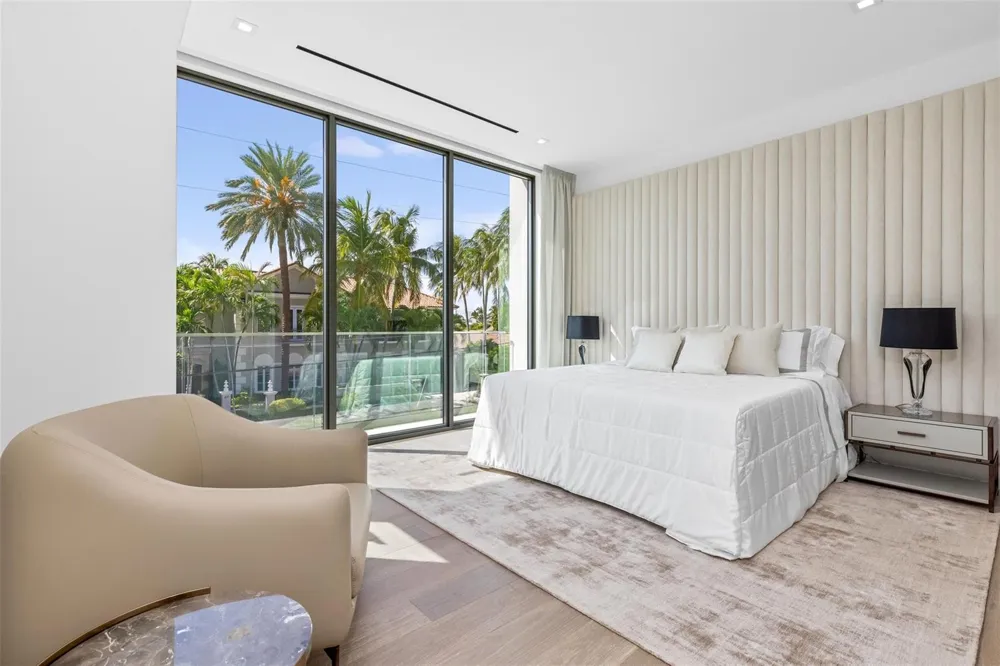 68 ISLA BAHIA DRIVE Fort Lauderdale, FL 33316