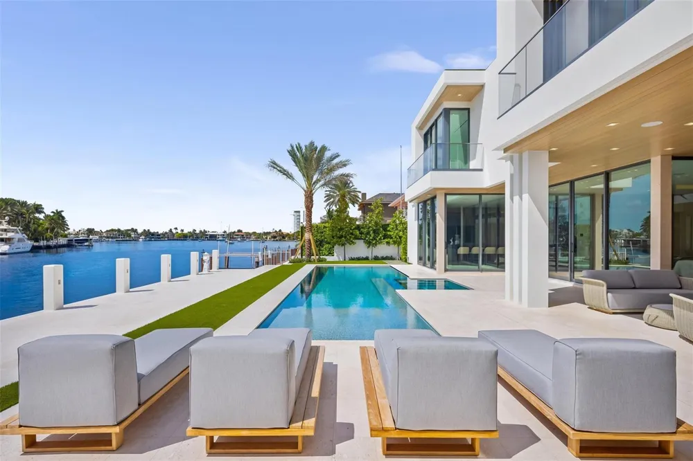 68 ISLA BAHIA DRIVE Fort Lauderdale, FL 33316