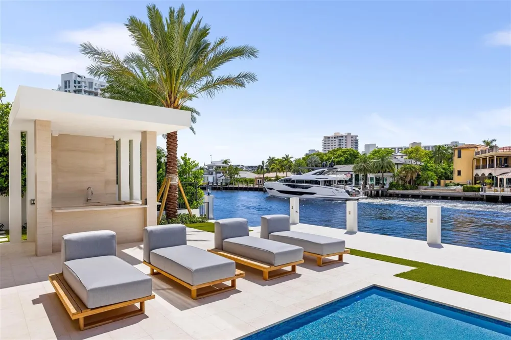 68 ISLA BAHIA DRIVE Fort Lauderdale, FL 33316
