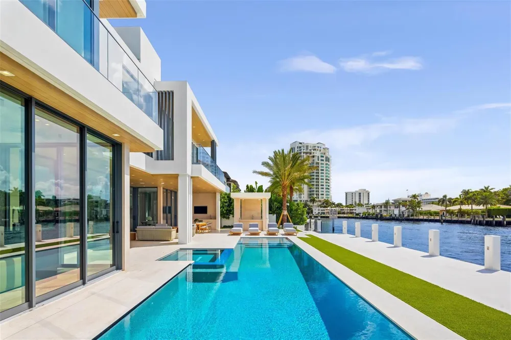 68 ISLA BAHIA DRIVE Fort Lauderdale, FL 33316