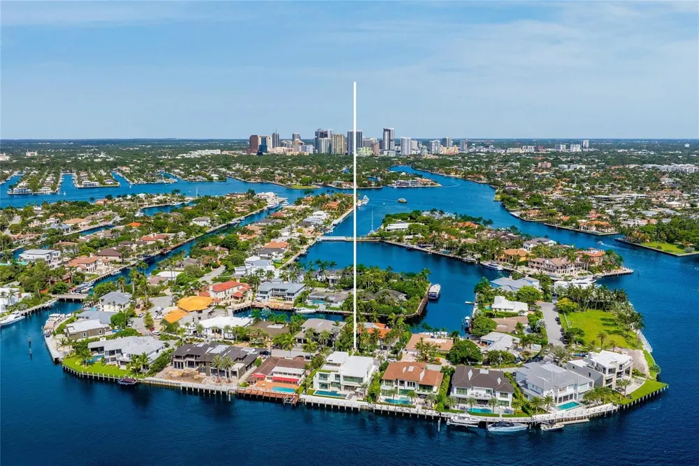 68 ISLA BAHIA DRIVE Fort Lauderdale, FL 33316
