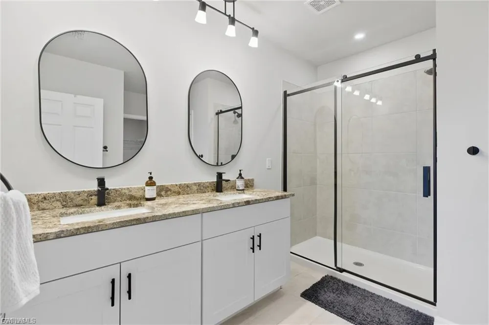 20276 Camino Torcido Loop North Fort Myers, FL 33917