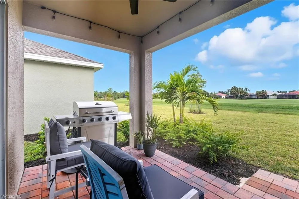 20276 Camino Torcido Loop North Fort Myers, FL 33917