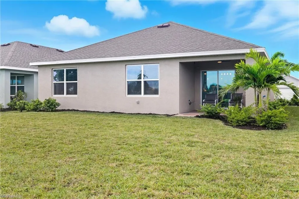 20276 Camino Torcido Loop North Fort Myers, FL 33917