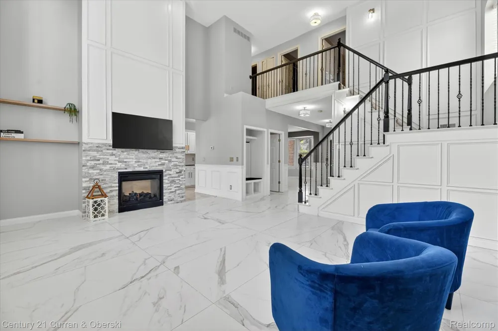 6827 Blackwell Shelby Charter Township, MI 48317