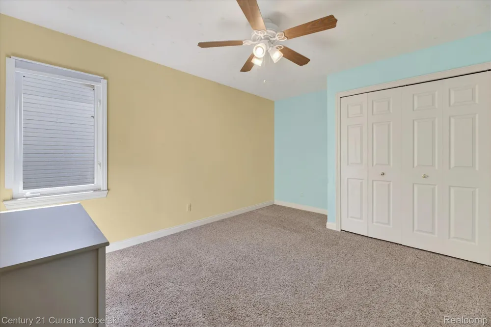 6827 Blackwell Shelby Charter Township, MI 48317