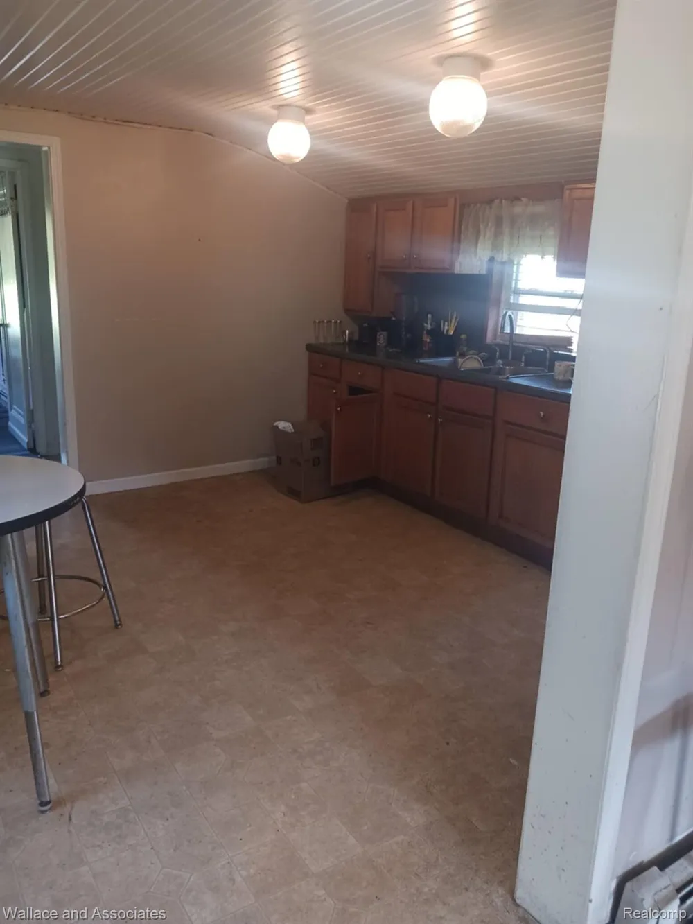 229 Pickford Road Kimball Township, MI 48074