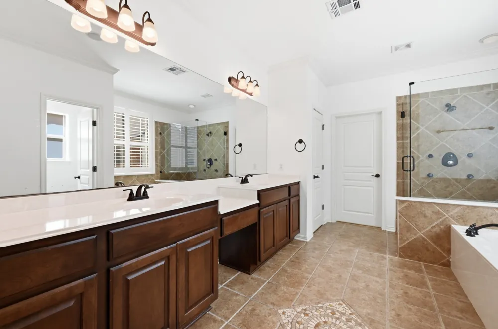 12621 Capella Trail Austin, TX 78732