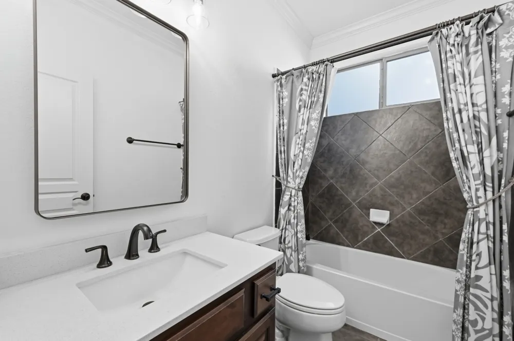 12621 Capella Trail Austin, TX 78732