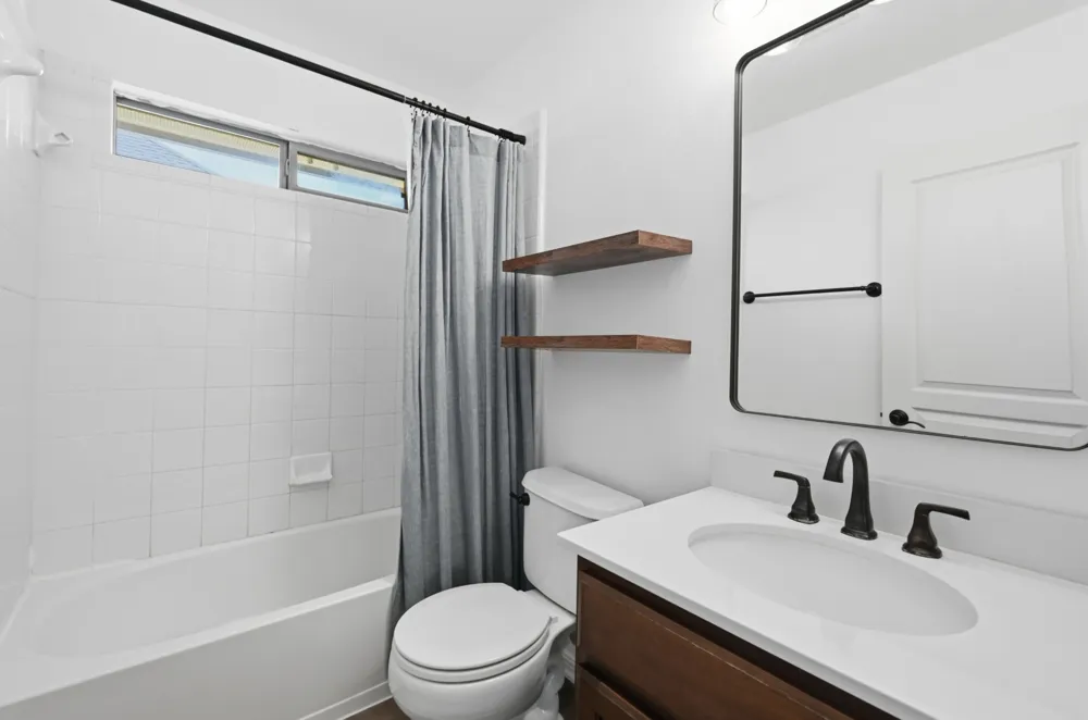 12621 Capella Trail Austin, TX 78732