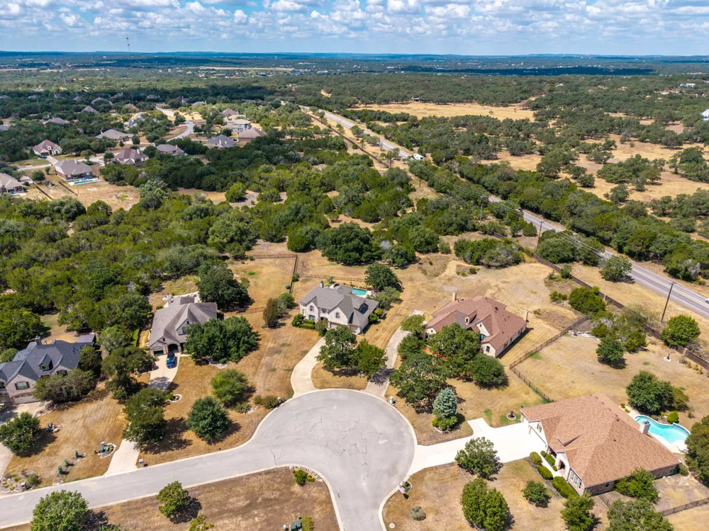 547 Shelf Rock Road Driftwood, TX 78619