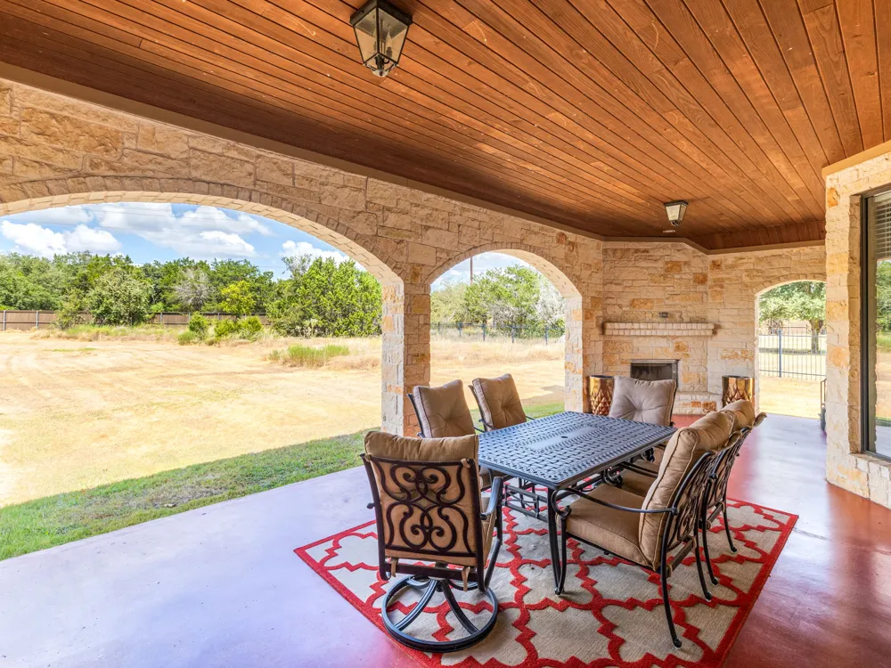547 Shelf Rock Road Driftwood, TX 78619