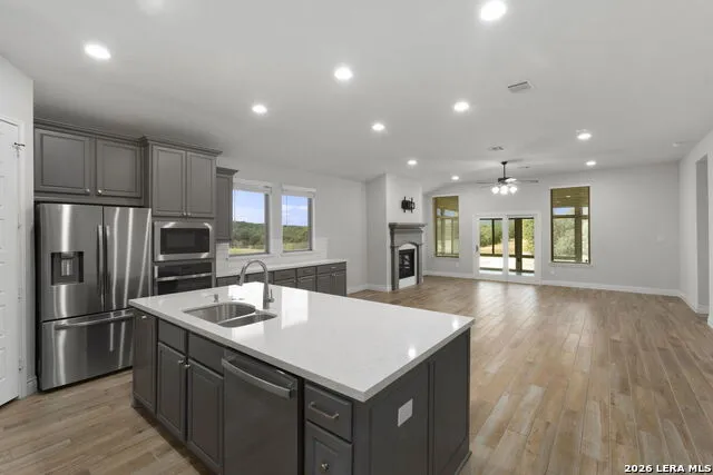 141 Mescalero Boerne, TX 78006