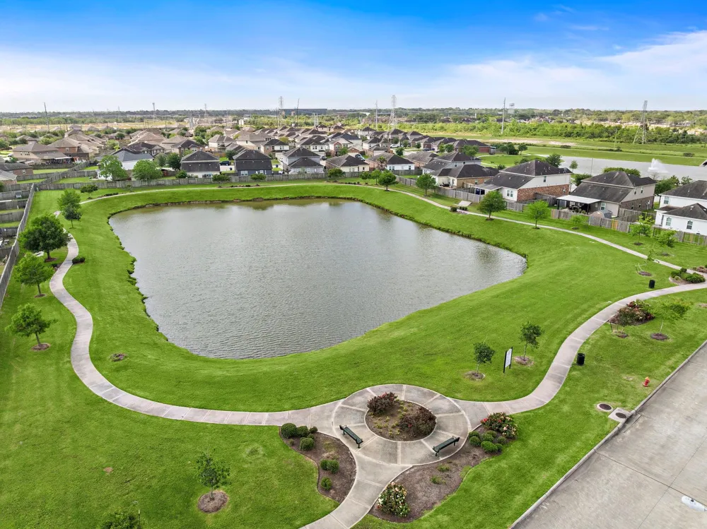 8207 Coral Drive Texas City, TX 77591