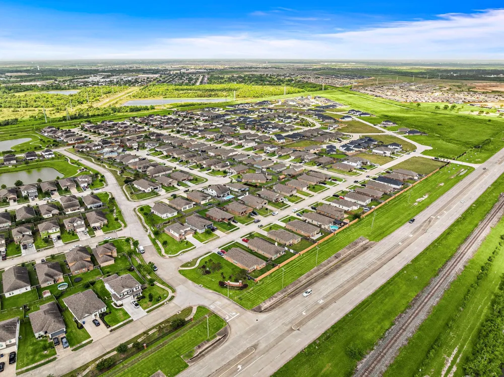 8207 Coral Drive Texas City, TX 77591