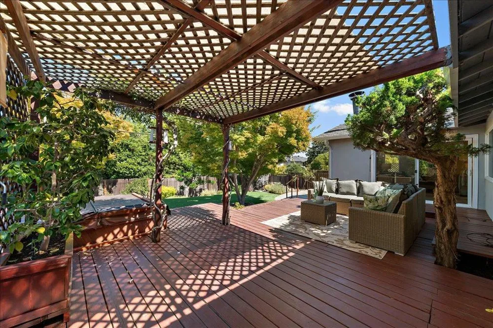 21629 Terrace Drive Cupertino, CA 95014