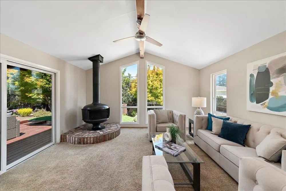 21629 Terrace Drive Cupertino, CA 95014