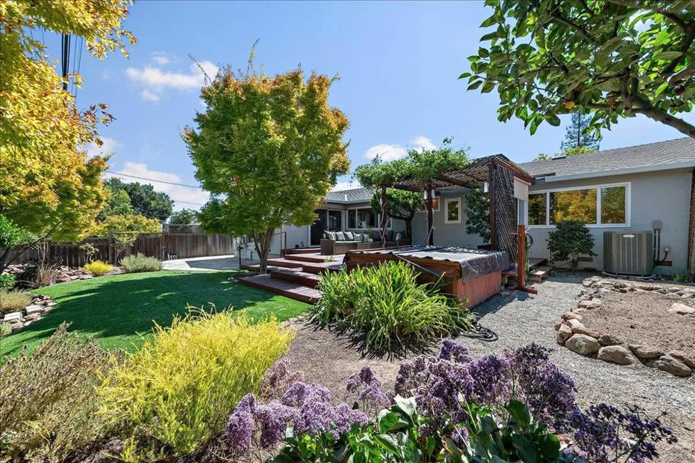 21629 Terrace Drive Cupertino, CA 95014