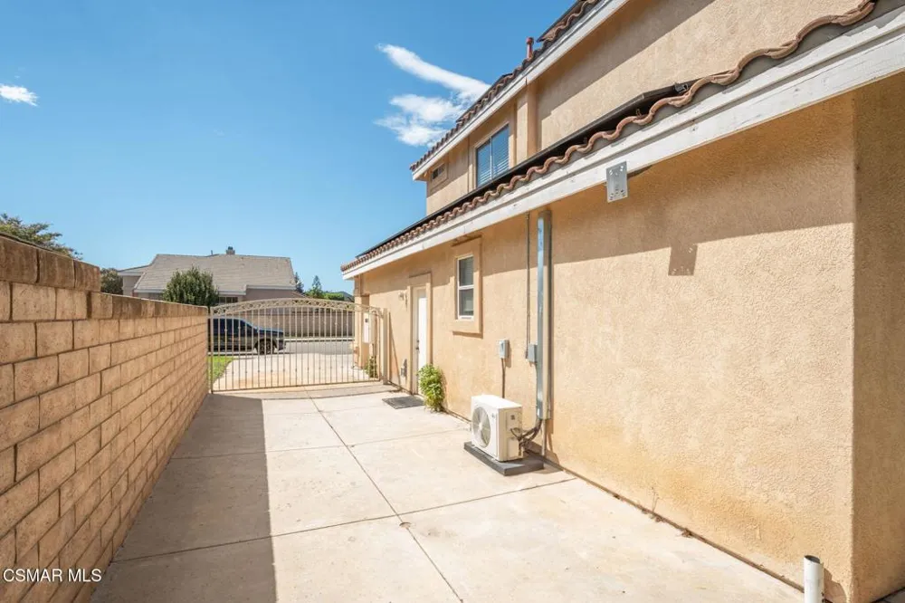 1014 Borden Avenue Simi Valley, CA 93065