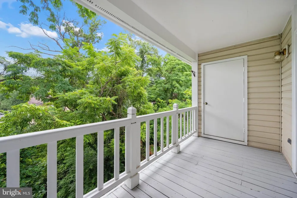 12209 EAGLES NEST COURT #L Germantown, MD 20874