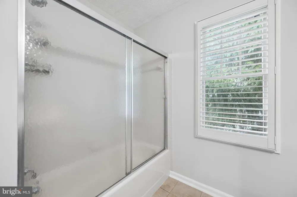 12209 EAGLES NEST COURT #L Germantown, MD 20874