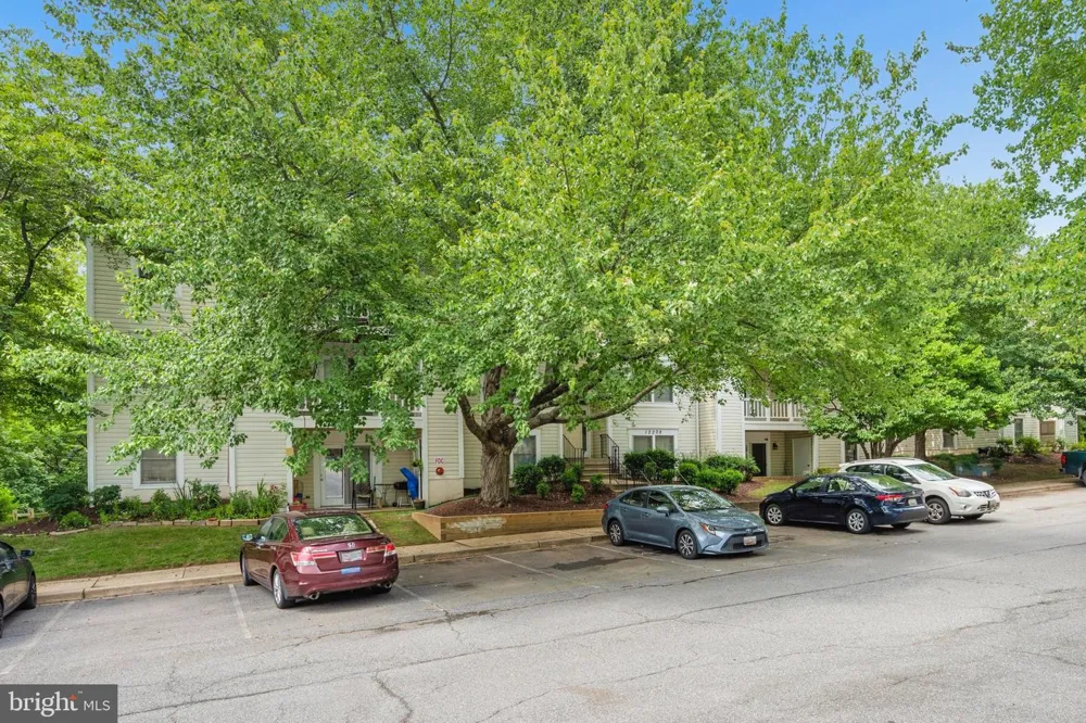 12209 EAGLES NEST COURT #L Germantown, MD 20874