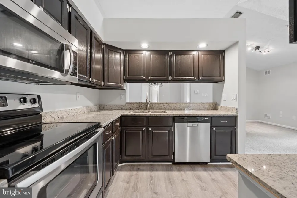 12209 EAGLES NEST COURT #L Germantown, MD 20874