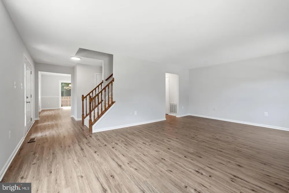 8627 PIN OAK DRIVE Springfield, VA 22153