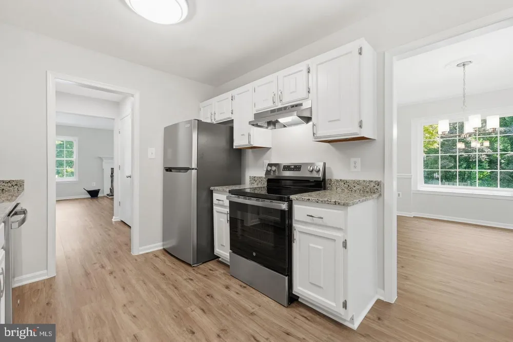 8627 PIN OAK DRIVE Springfield, VA 22153