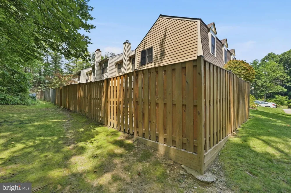 8627 PIN OAK DRIVE Springfield, VA 22153