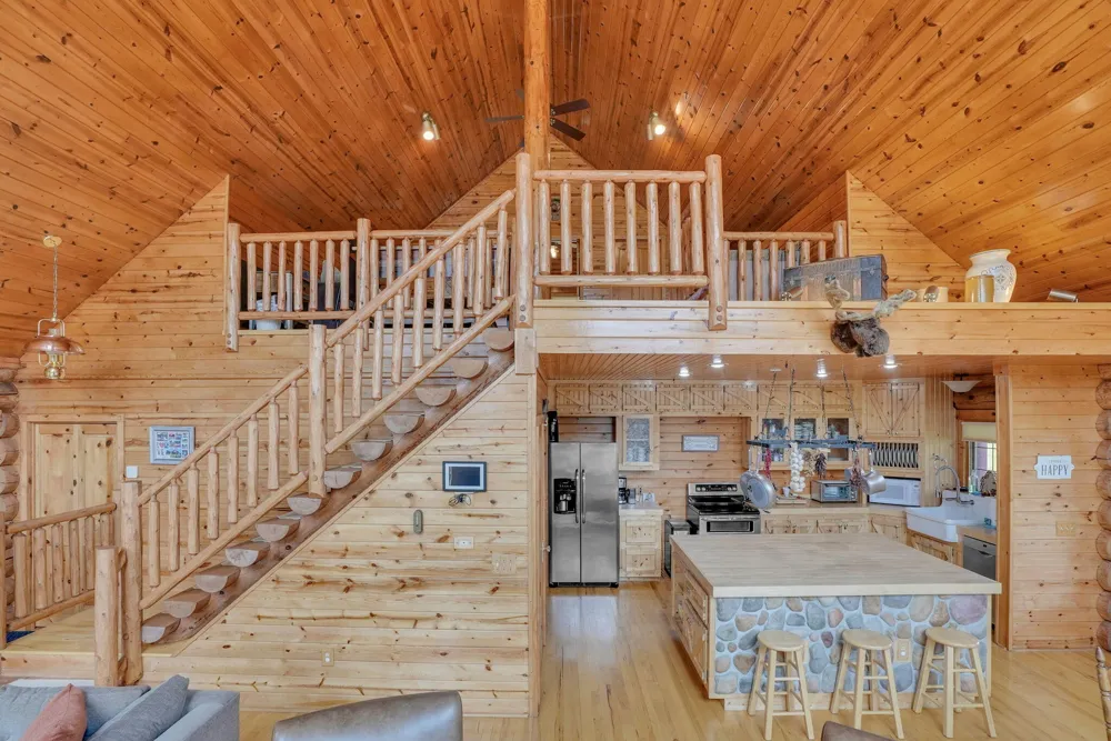 1085 S Bundy Drive Lake Isabella, MI 48893