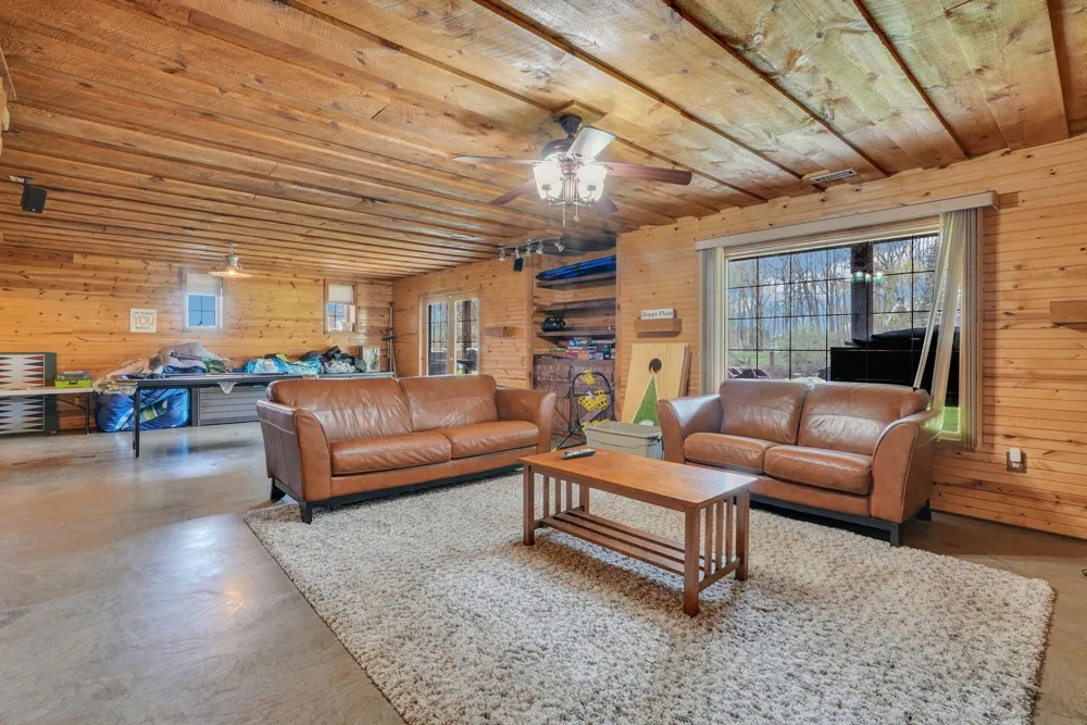1085 S Bundy Drive Lake Isabella, MI 48893