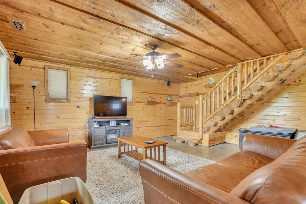 1085 S Bundy Drive Lake Isabella, MI 48893