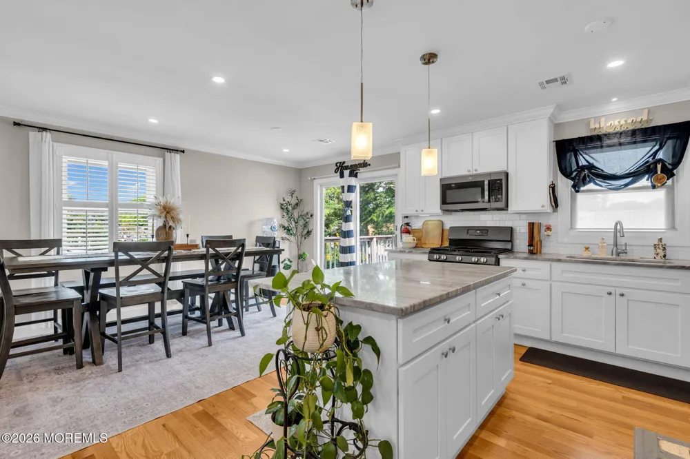 409 Predmore Avenue Lanoka Harbor, NJ 08734