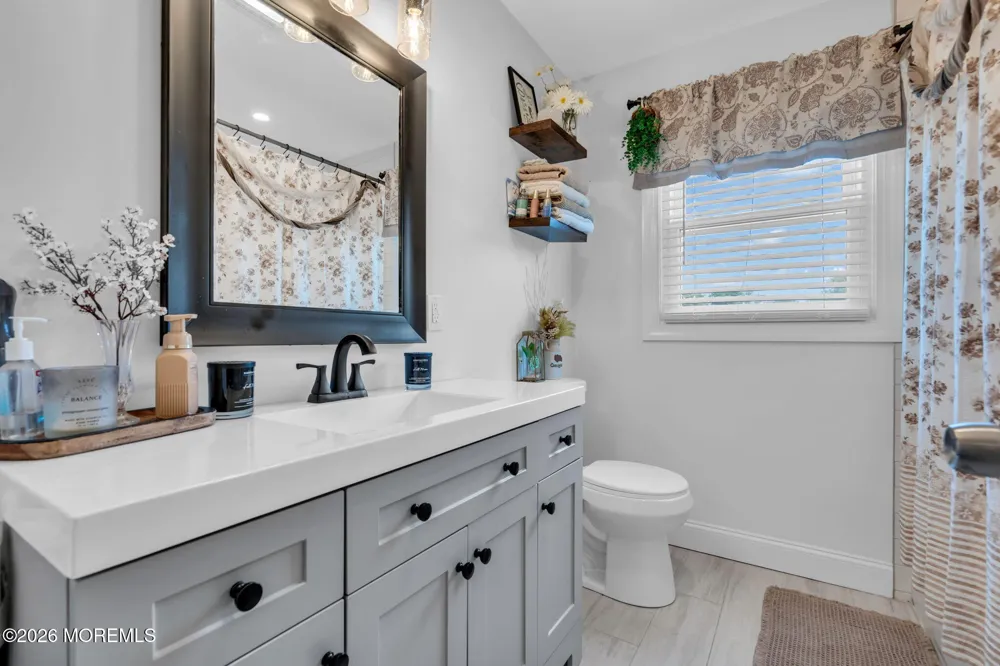 409 Predmore Avenue Lanoka Harbor, NJ 08734