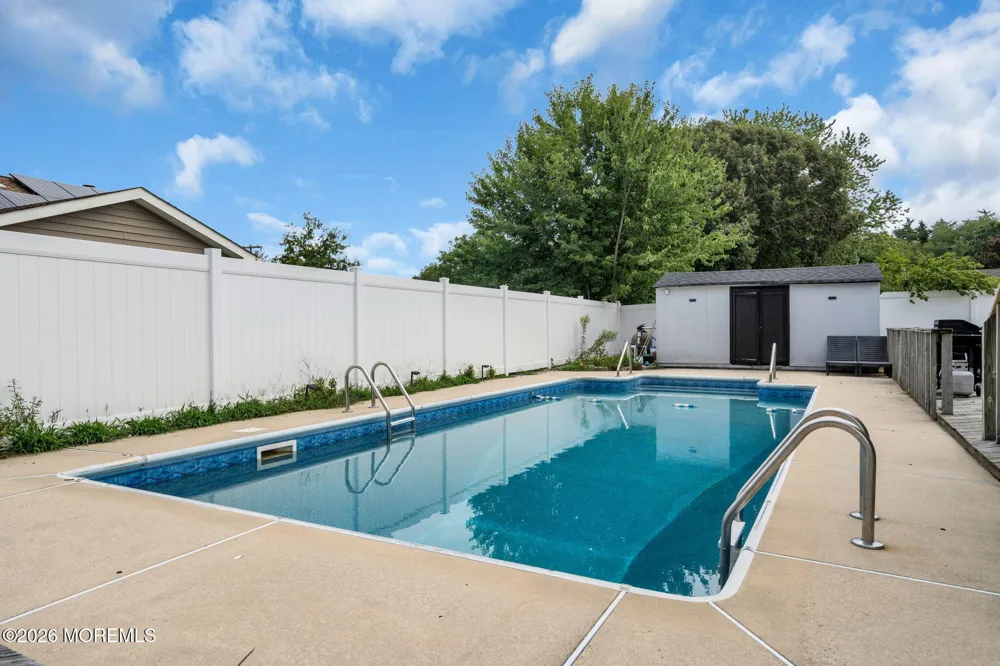 409 Predmore Avenue Lanoka Harbor, NJ 08734