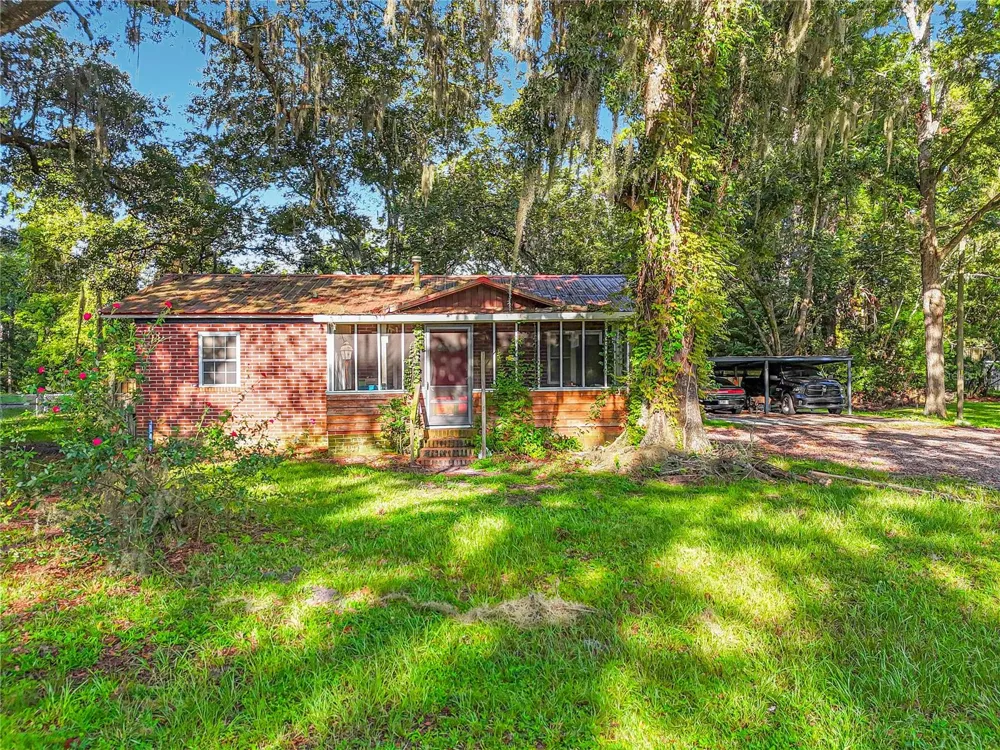 27080 IOWA STREET Hilliard, FL 32046