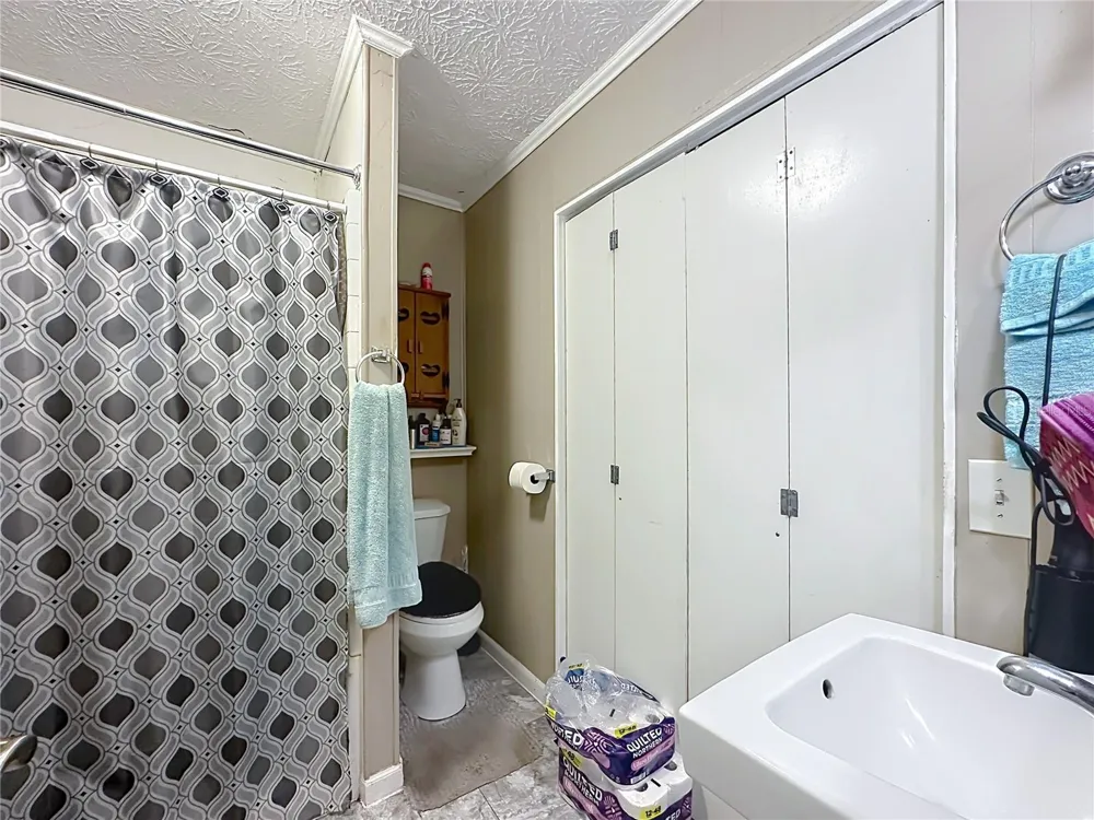 27080 IOWA STREET Hilliard, FL 32046