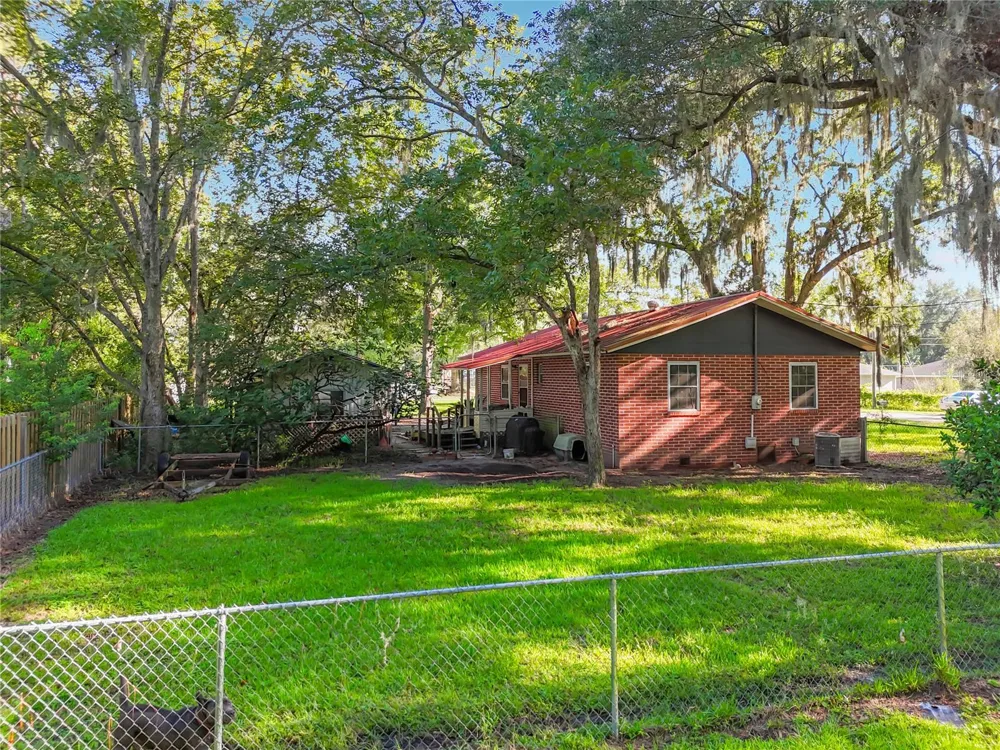 27080 IOWA STREET Hilliard, FL 32046