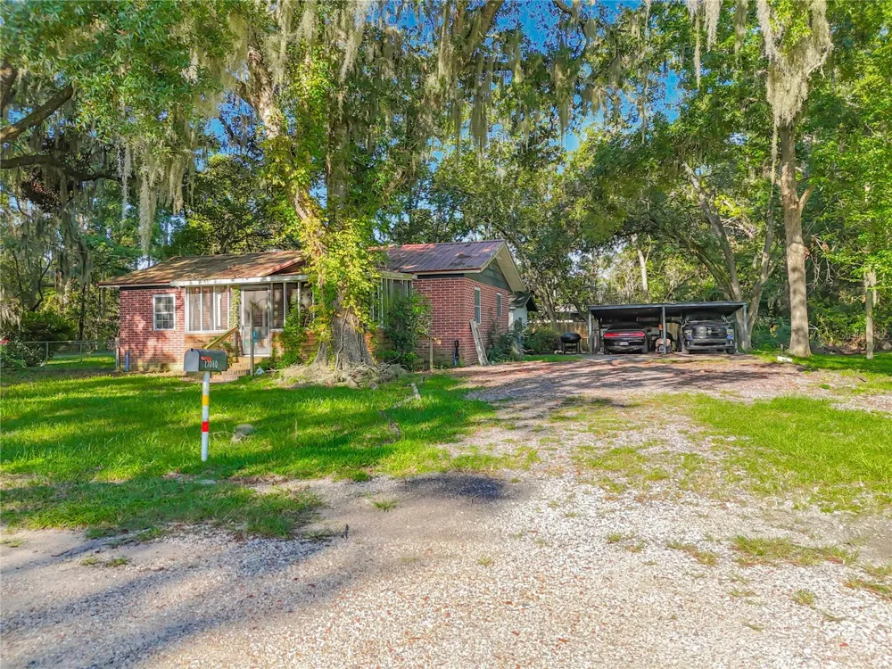 27080 IOWA STREET Hilliard, FL 32046