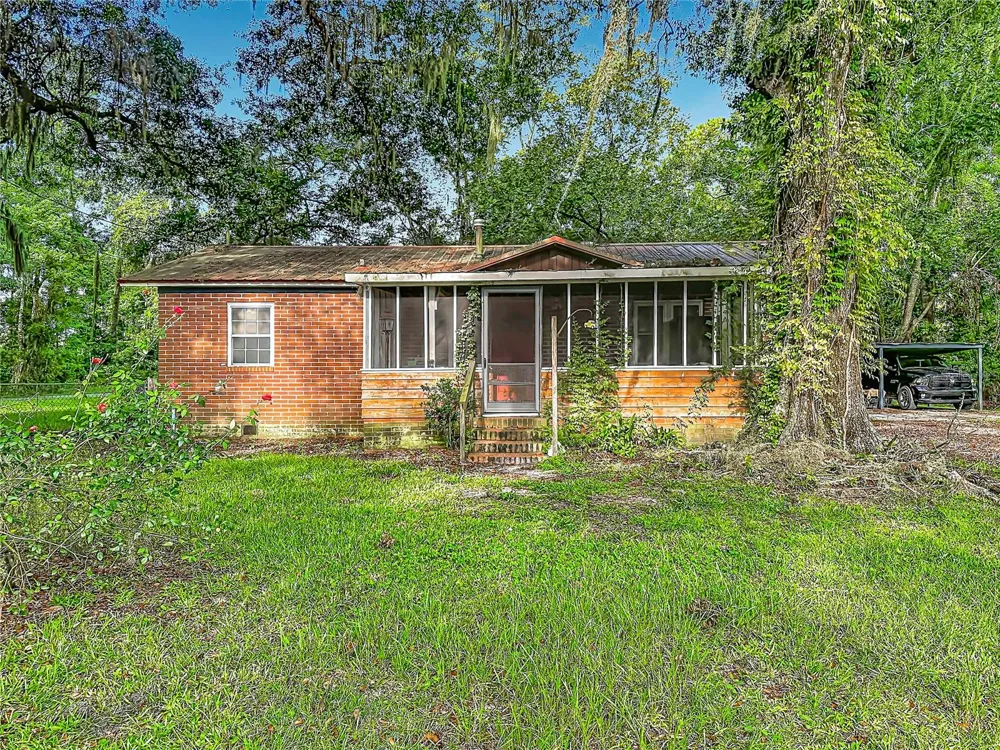 27080 IOWA STREET Hilliard, FL 32046