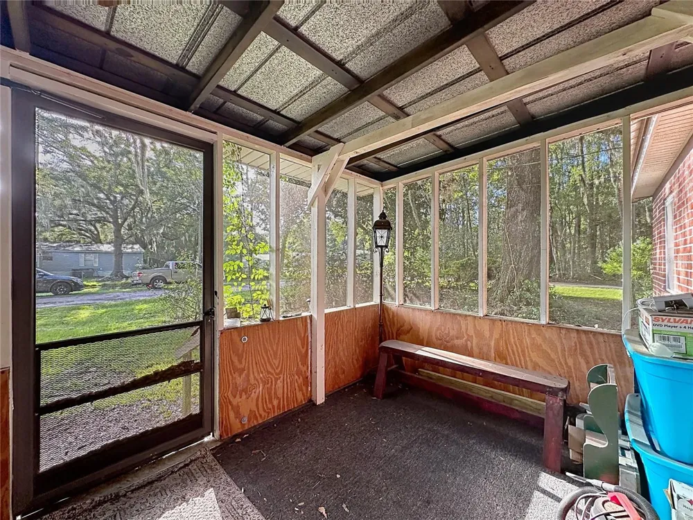 27080 IOWA STREET Hilliard, FL 32046