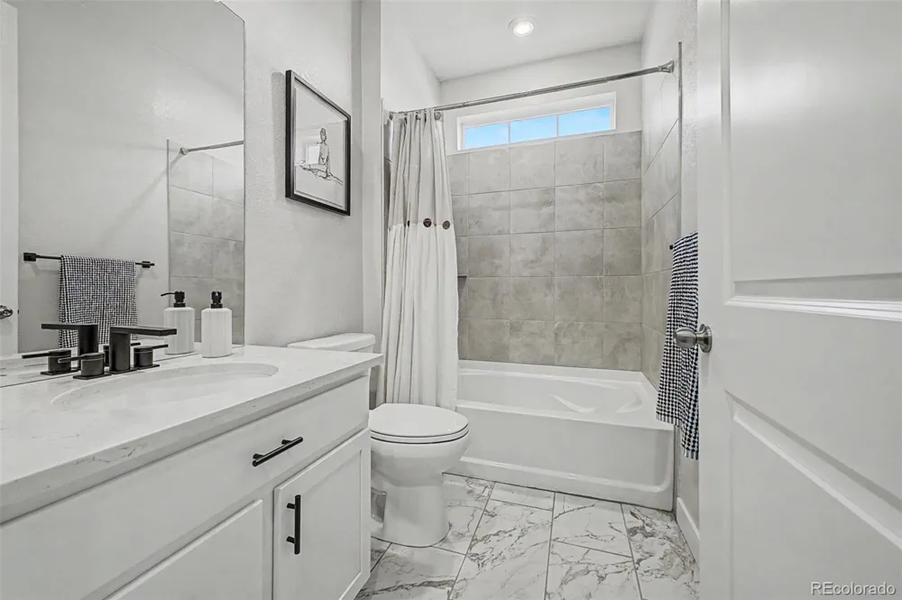 15375 Willow Street Thornton, CO 80602