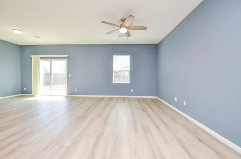 5015 Highland Springs Drive
