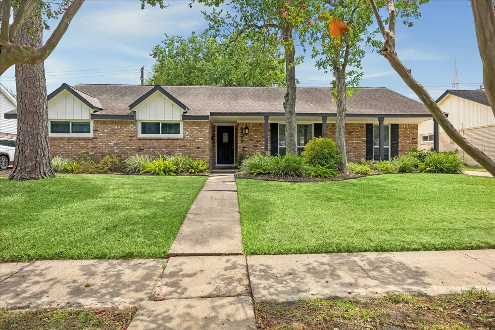 5819 Cheena Drive Houston, TX 77096