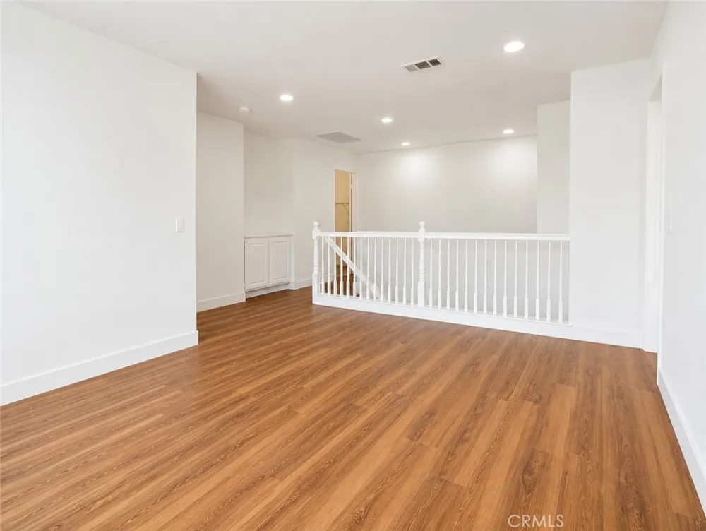 22 Dallas Buena Park, CA 90621