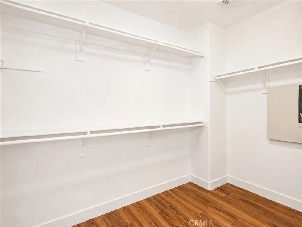 22 Dallas Buena Park, CA 90621