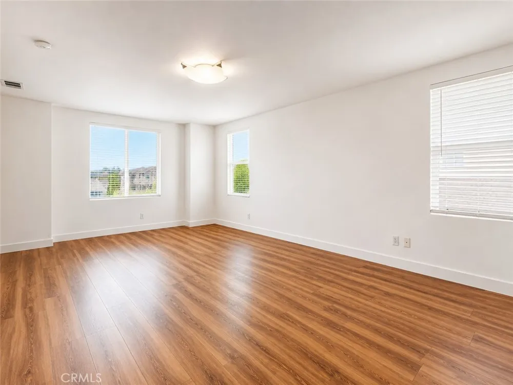 22 Dallas Buena Park, CA 90621