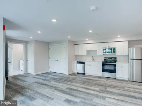 2240 FRANKFORD AVENUE #3